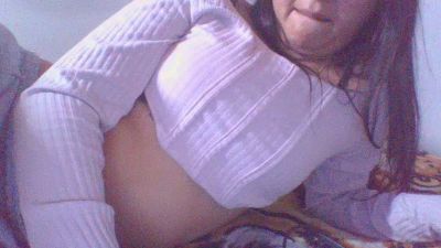 Ashaleya_69 live cam on Cam4