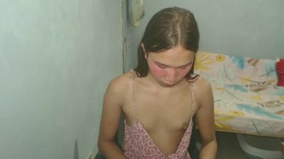 Ashianna69 live cam on Cam4