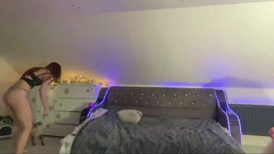 AshleaGiardini live cam on Cam4