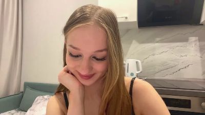 AshleaGiardini live cam on Cam4