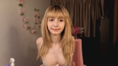 AshleyCoupe live cam on Cam4
