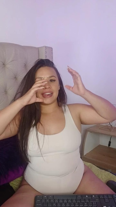 AshleyStart live cam on Cam4