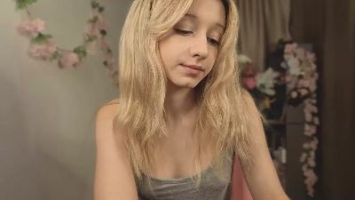 Ashleyfair live cam on Cam4