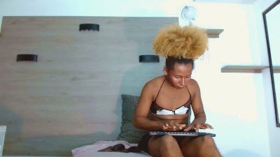 AshleysofiaXXX live cam on Cam4