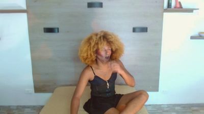 AshleysofiaXXX live cam on Cam4