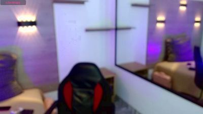 AshleysofiaXXX live cam on Cam4