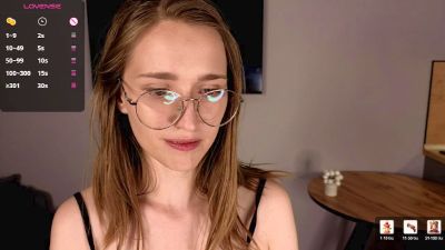 AshleyyJones live cam on Cam4