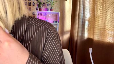 AshlyWimbley Live Cam and Statistics on UnifiedCams