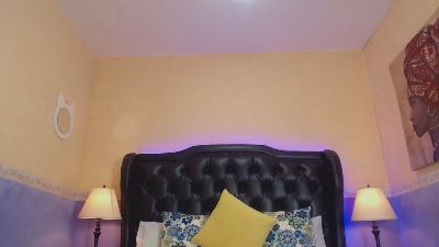 Ashly_Saenz_ live cam on Cam4
