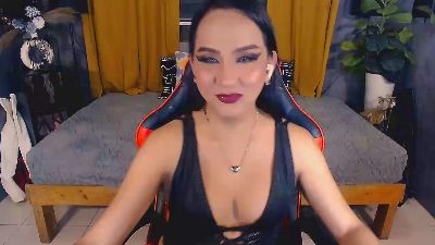 AsianDomAthena live cam on Cam4