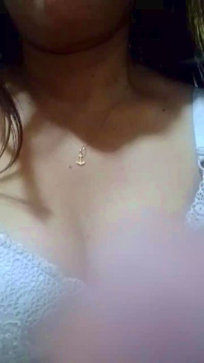 Asianbride85 live cam on Cam4