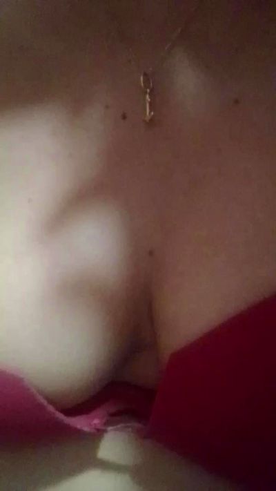 Asianbride85 live cam on Cam4