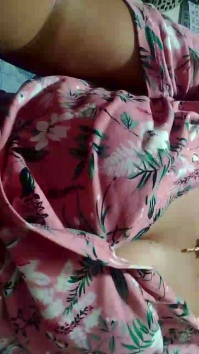 Asianbride85 live cam on Cam4