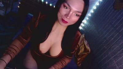 Asiandollxxx4u live cam on Cam4