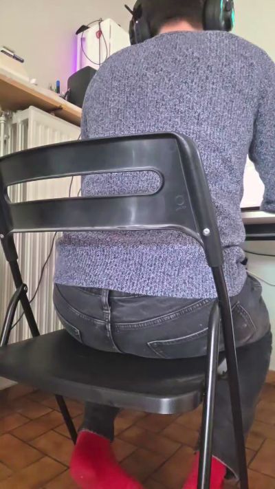 Assboy54 live cam on Cam4