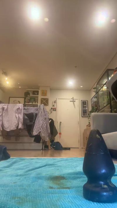 Asswhore23inch live cam on Cam4
