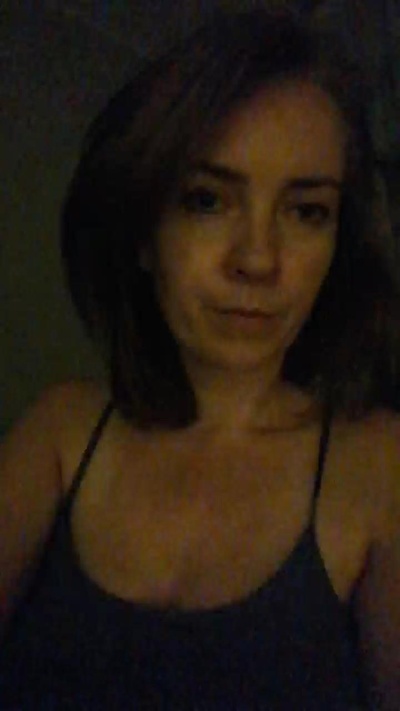 Asta875 live cam on Cam4