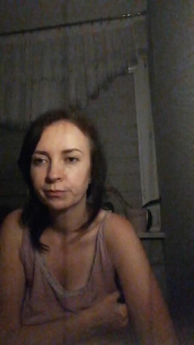 Asta875 live cam on Cam4