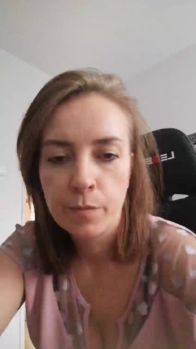 Asta875 live cam on Cam4