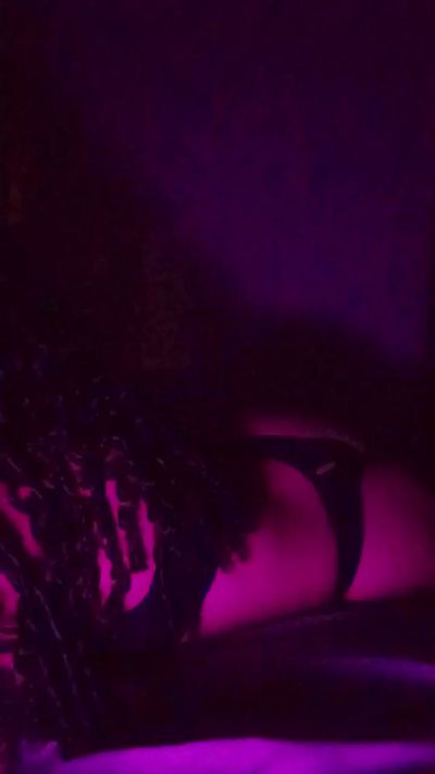Aster_Deusa_ live cam on Cam4