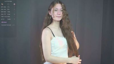 AstridAdkison live cam on Cam4