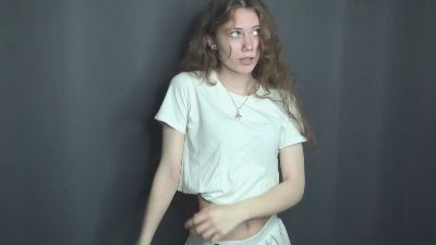 AstridAdkison live cam on Cam4