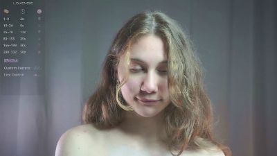 AstridAdkison live cam on Cam4
