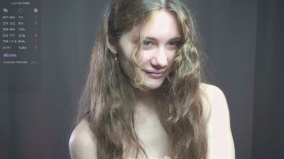 AstridAdkison live cam on Cam4