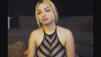 AstridJade live cam on Cam4