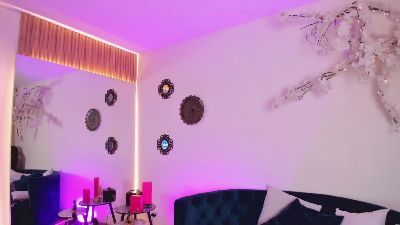 Astrid_williams live cam on Cam4