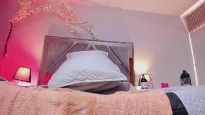 Astrid_williams live cam on Cam4