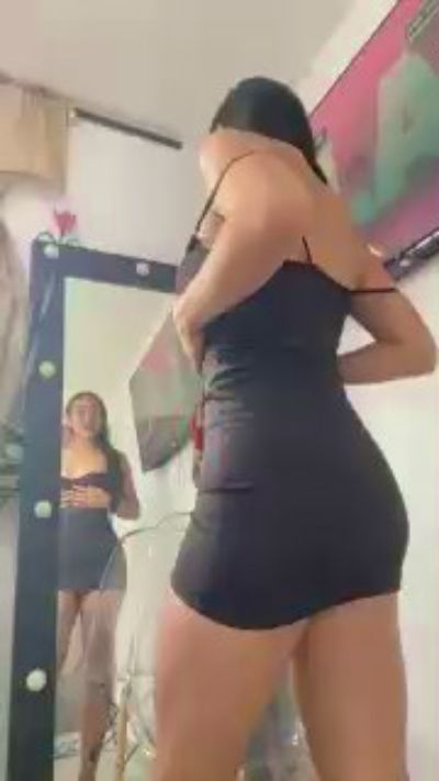 Atenea_gal live cam on Cam4