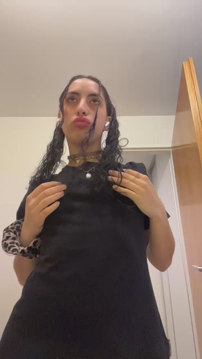 Athenabloomm live cam on Cam4
