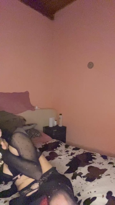 Athenabloomm live cam on Cam4