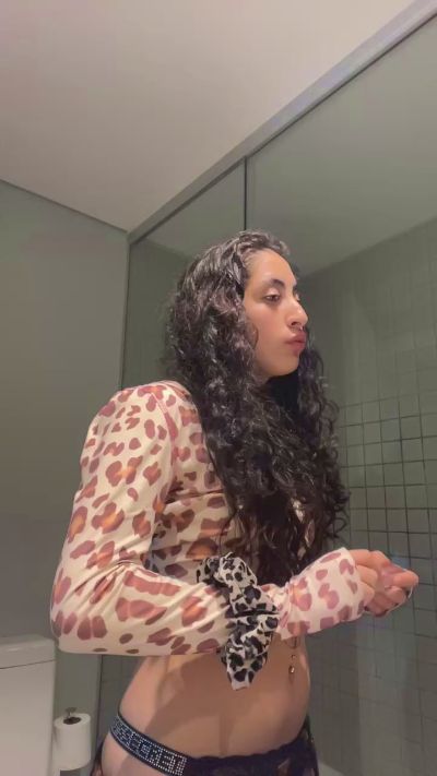 Athenabloomm live cam on Cam4