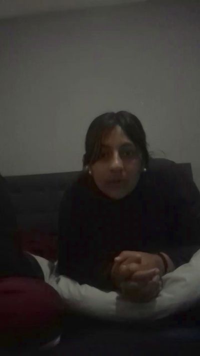 Athenea_9 live cam on Cam4