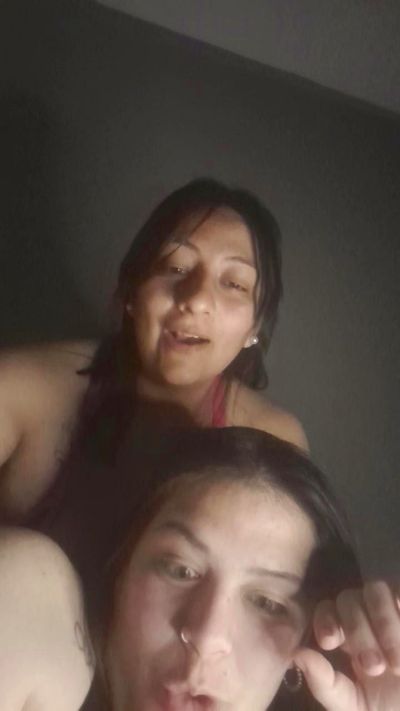 Athenea_9 live cam on Cam4