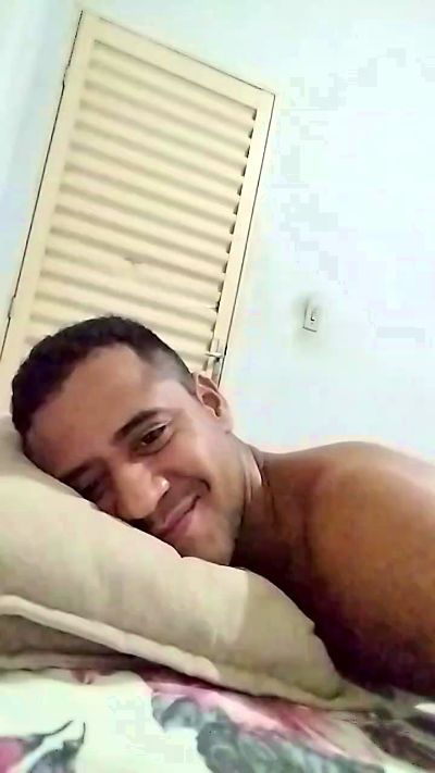 AtivoGoiano3 live cam on Cam4