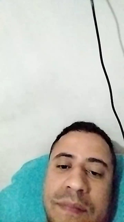 AtivoGoiano3 live cam on Cam4