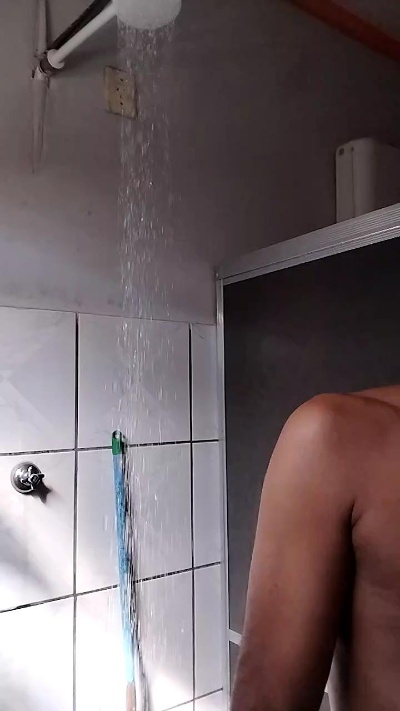 AtivoGoiano3 live cam on Cam4