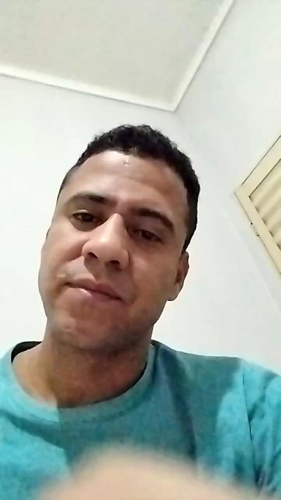 AtivoGoiano3 live cam on Cam4