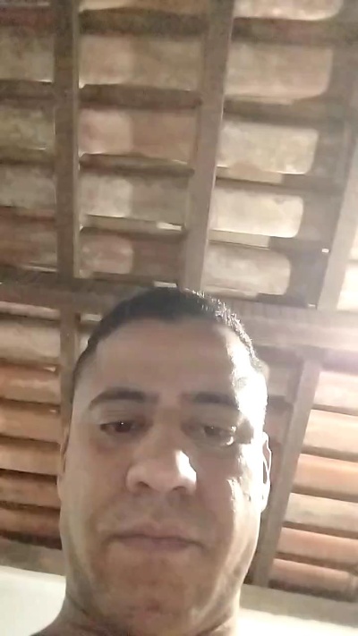 AtivoGoiano3 live cam on Cam4