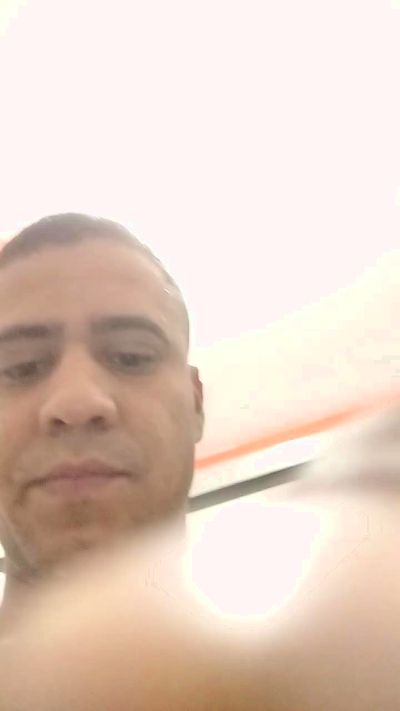 AtivoGoiano3 live cam on Cam4