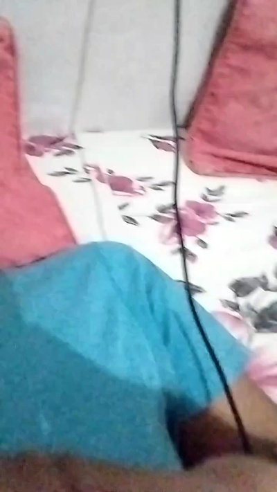 AtivoGoiano3 live cam on Cam4