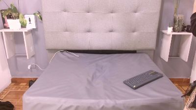 Atley_Dolly live cam on Cam4