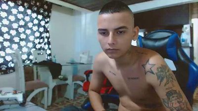 Atm_nino live cam on Cam4