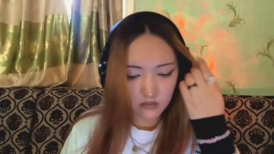 AubreyAdolfo live cam on Cam4