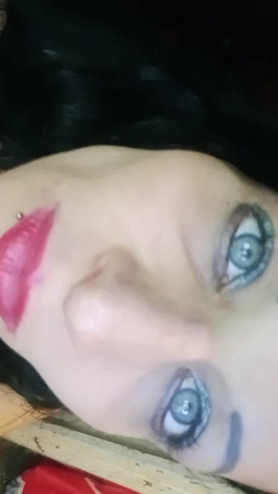Aude63170 live cam on Cam4