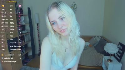 AudraHuprich live cam on Cam4