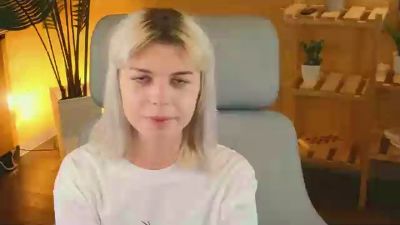 AudrieStchur live cam on Cam4